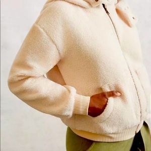 Anthropologie porridge Gillian Sherpa cream hoodie jacket